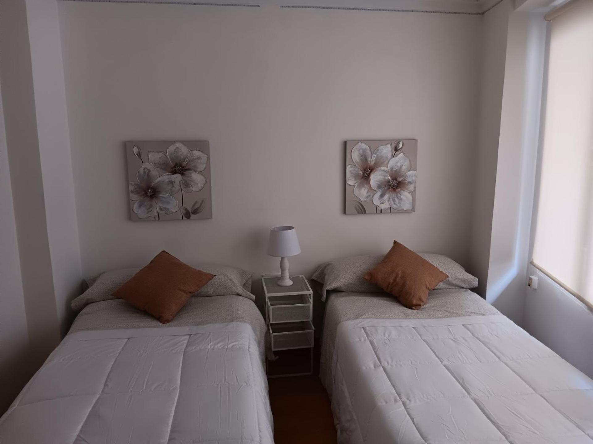 Apartamento Familiar Centro Historico Plaza Ayuntamiento "Ciutat Vella" บาเลนเซีย ภายนอก รูปภาพ