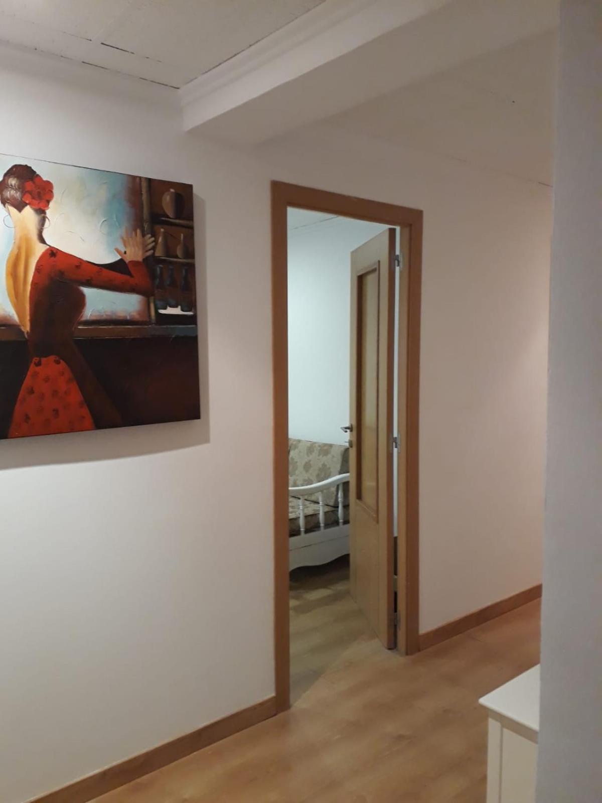 Apartamento Familiar Centro Historico Plaza Ayuntamiento "Ciutat Vella" บาเลนเซีย ภายนอก รูปภาพ