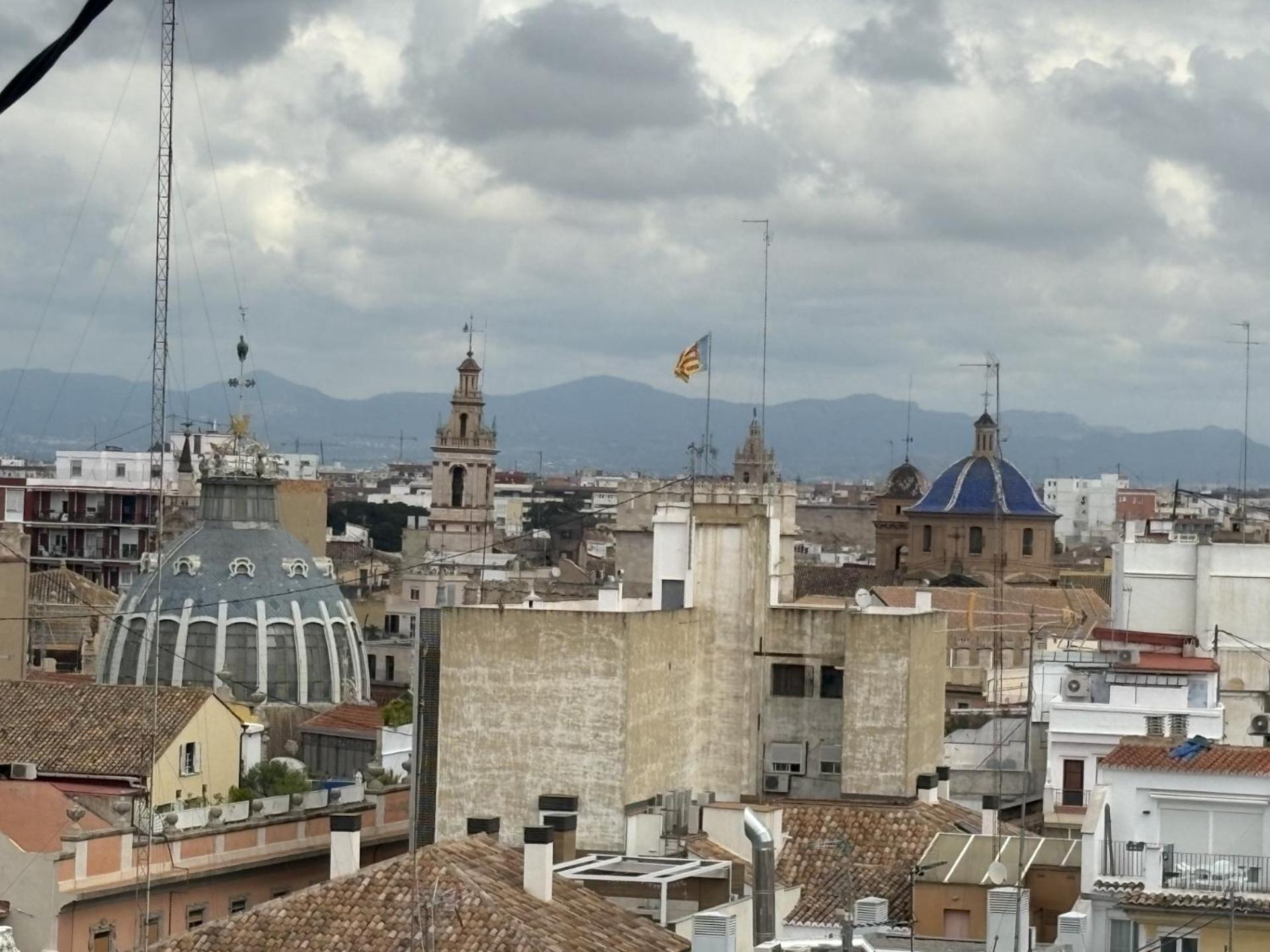 Apartamento Familiar Centro Historico Plaza Ayuntamiento "Ciutat Vella" บาเลนเซีย ภายนอก รูปภาพ